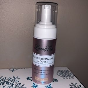 Loving Tan Deluxe Bronzing self tanner bronzer